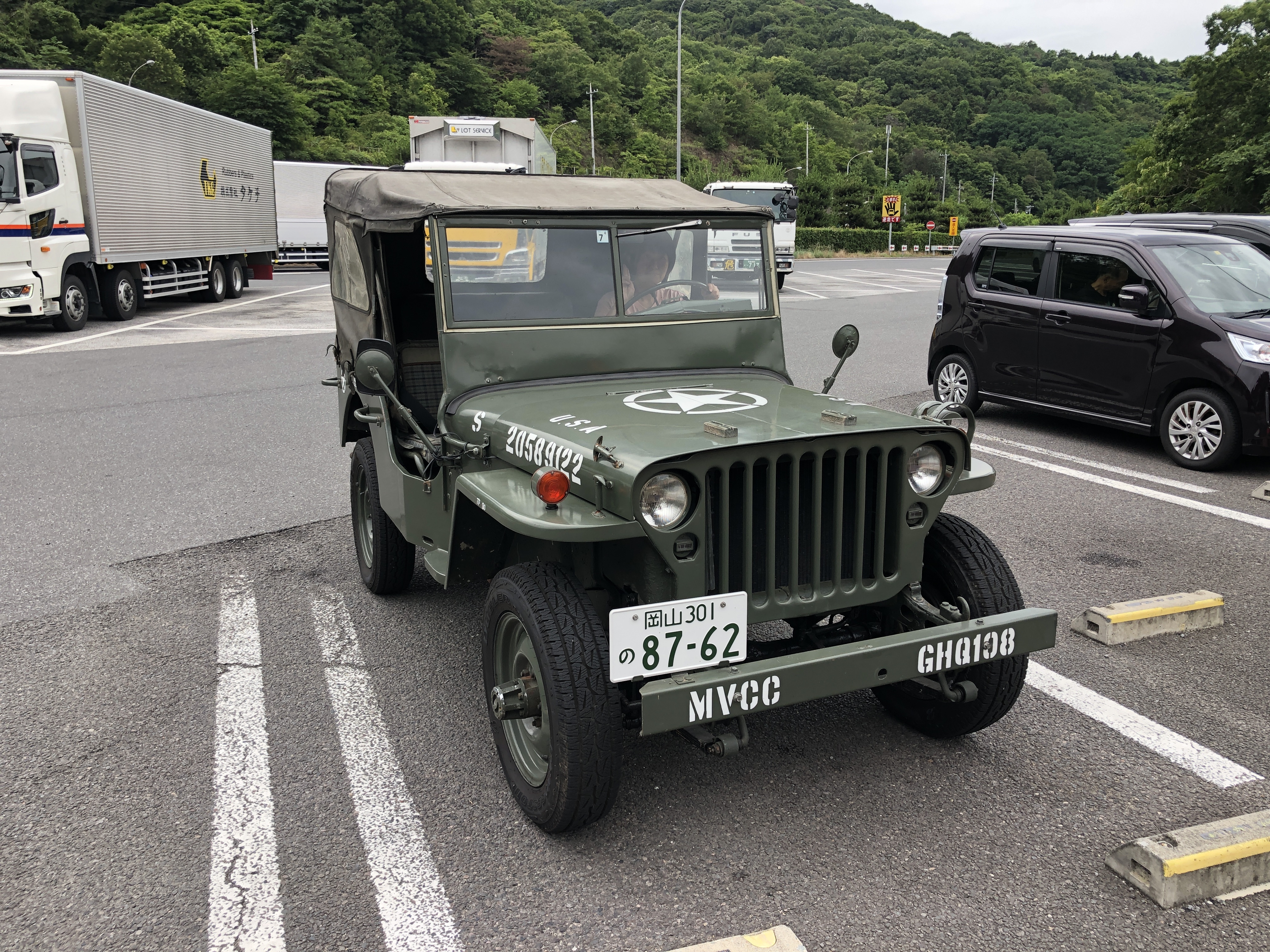 jeep_military1.JPG